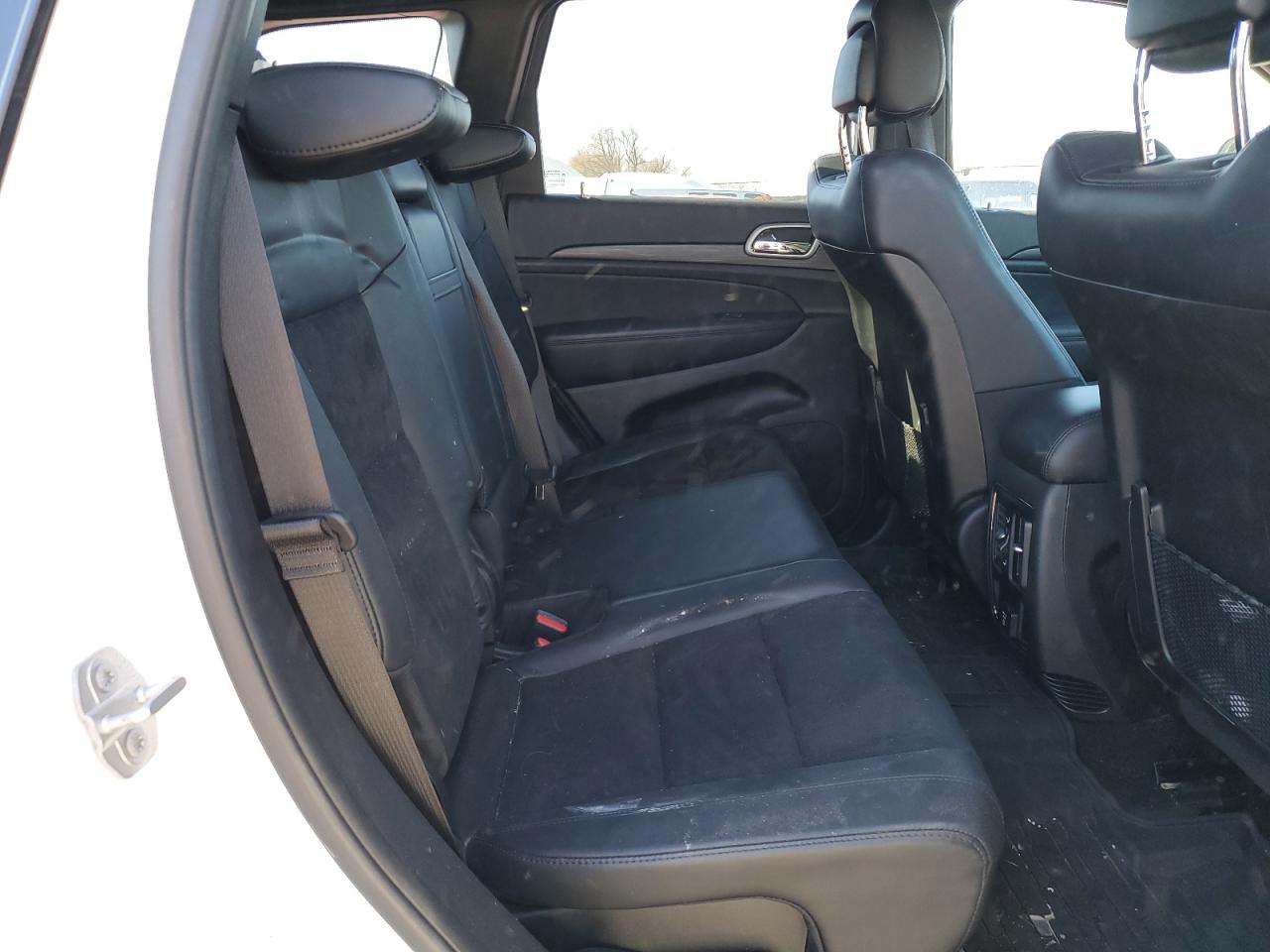 2021 Jeep Grand Cherokee - Image 11