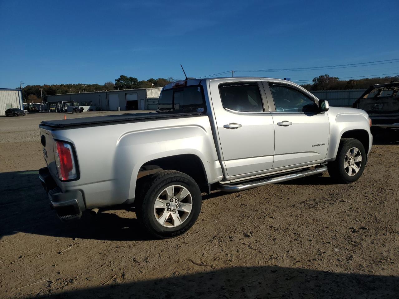 2016 GMC Canyon - Image 3
