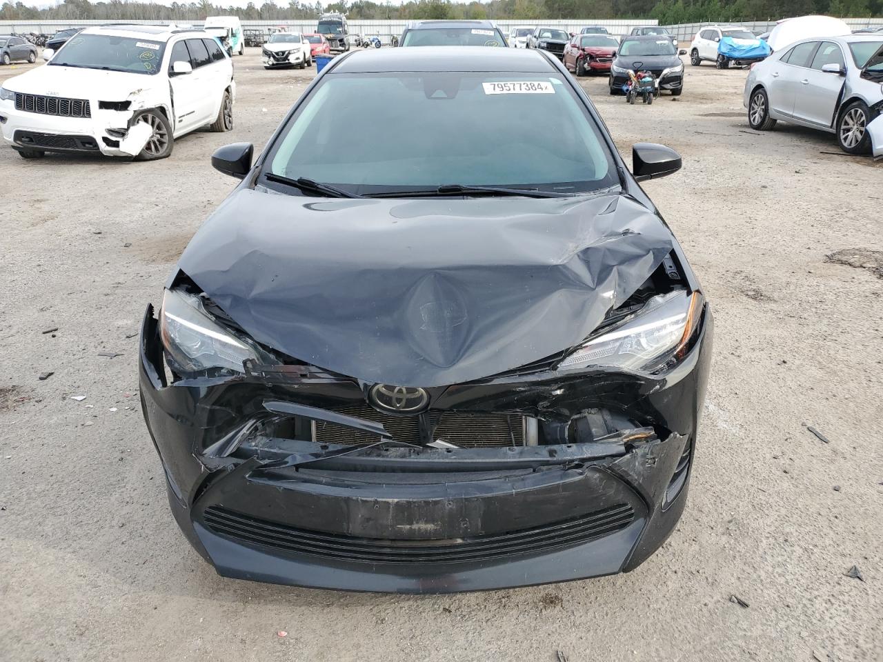 VIN 2T1BURHE6JC987549 2018 TOYOTA COROLLA no.5