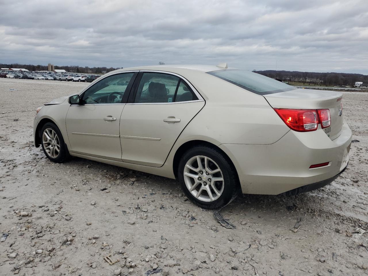 2014 Chevrolet Malibu - Image 2