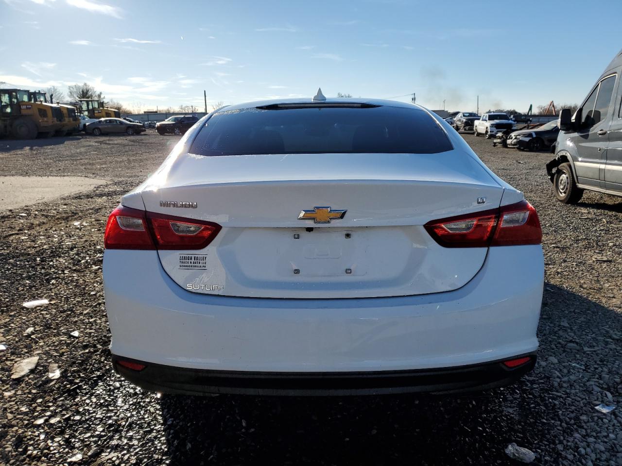 2017 Chevrolet Malibu - Image 6