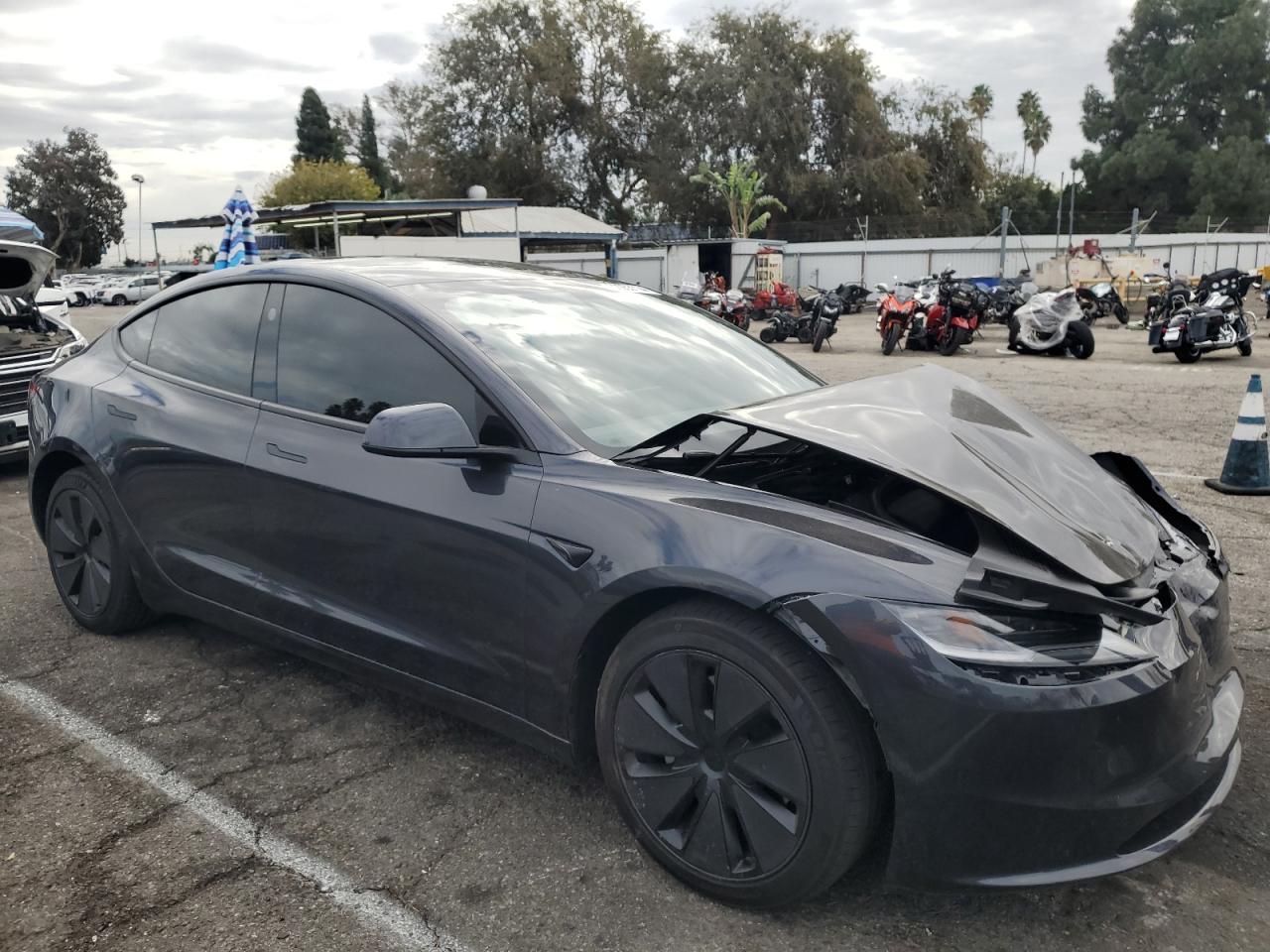 VIN 5YJ3E1EB4RF760266 2024 TESLA MODEL 3 no.4