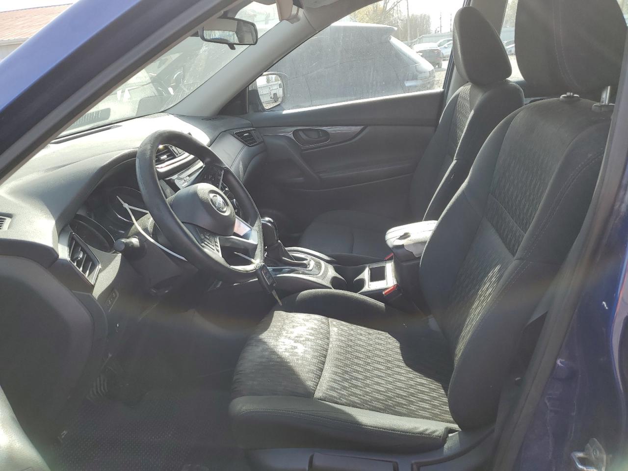 2019 Nissan Rogue - Image 7