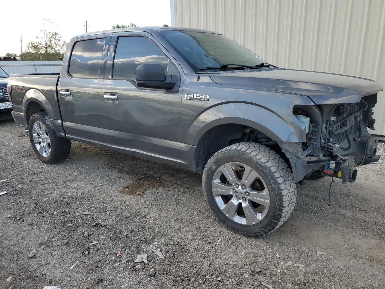 VIN 1FTEW1EF6GKD70469 2016 FORD F-150 no.4