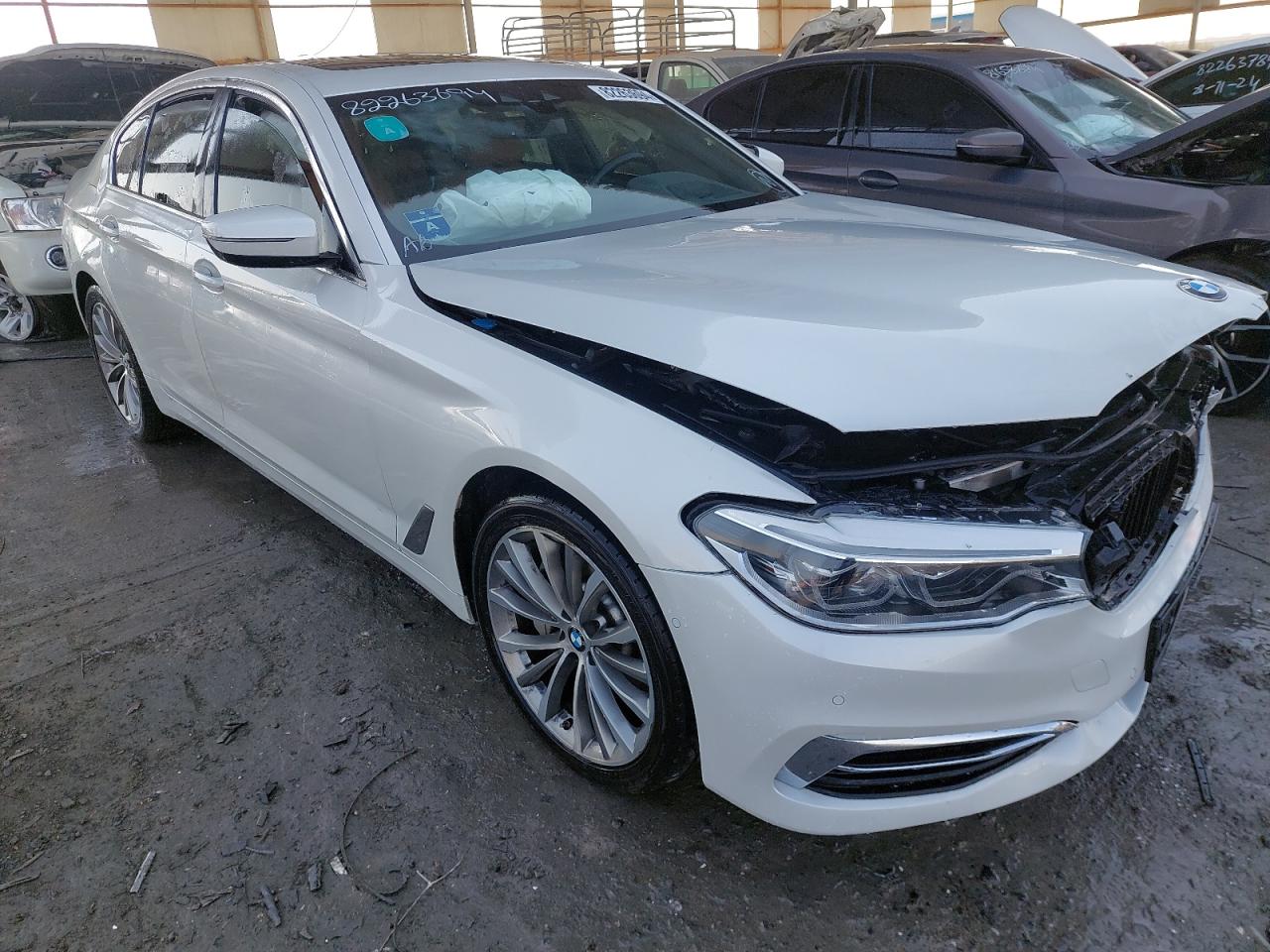 WBAJR3A03KWW00843 - 2019 Bmw 5 SERIES - #undefined