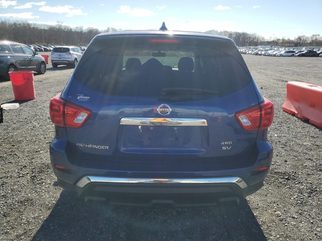 2019 Nissan Pathfinder - Image 6