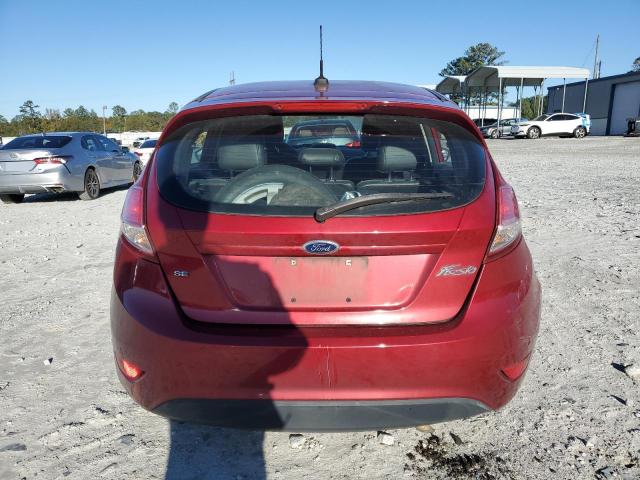  FORD FIESTA 2016 Червоний