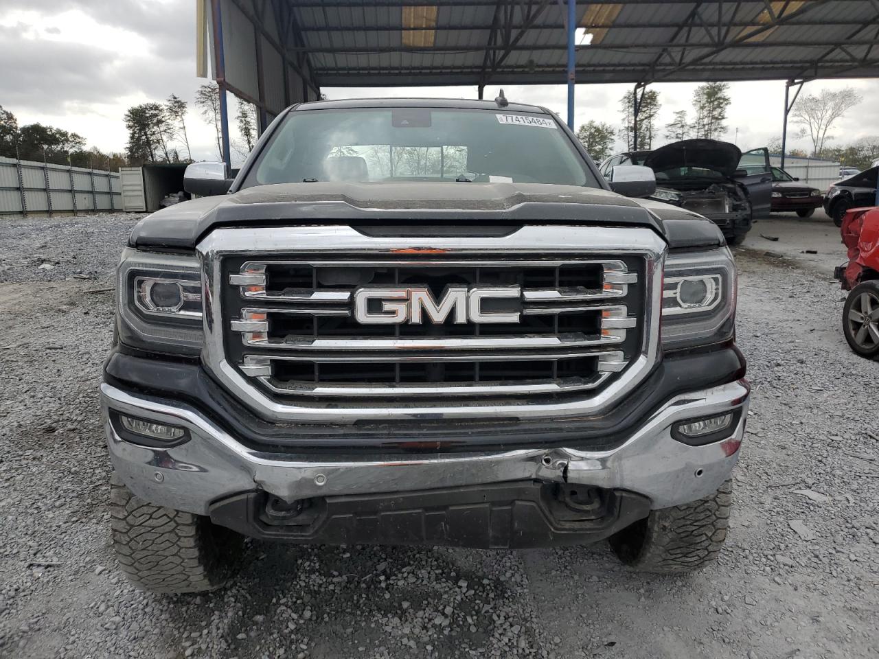 2018 GMC Sierra - Image 5