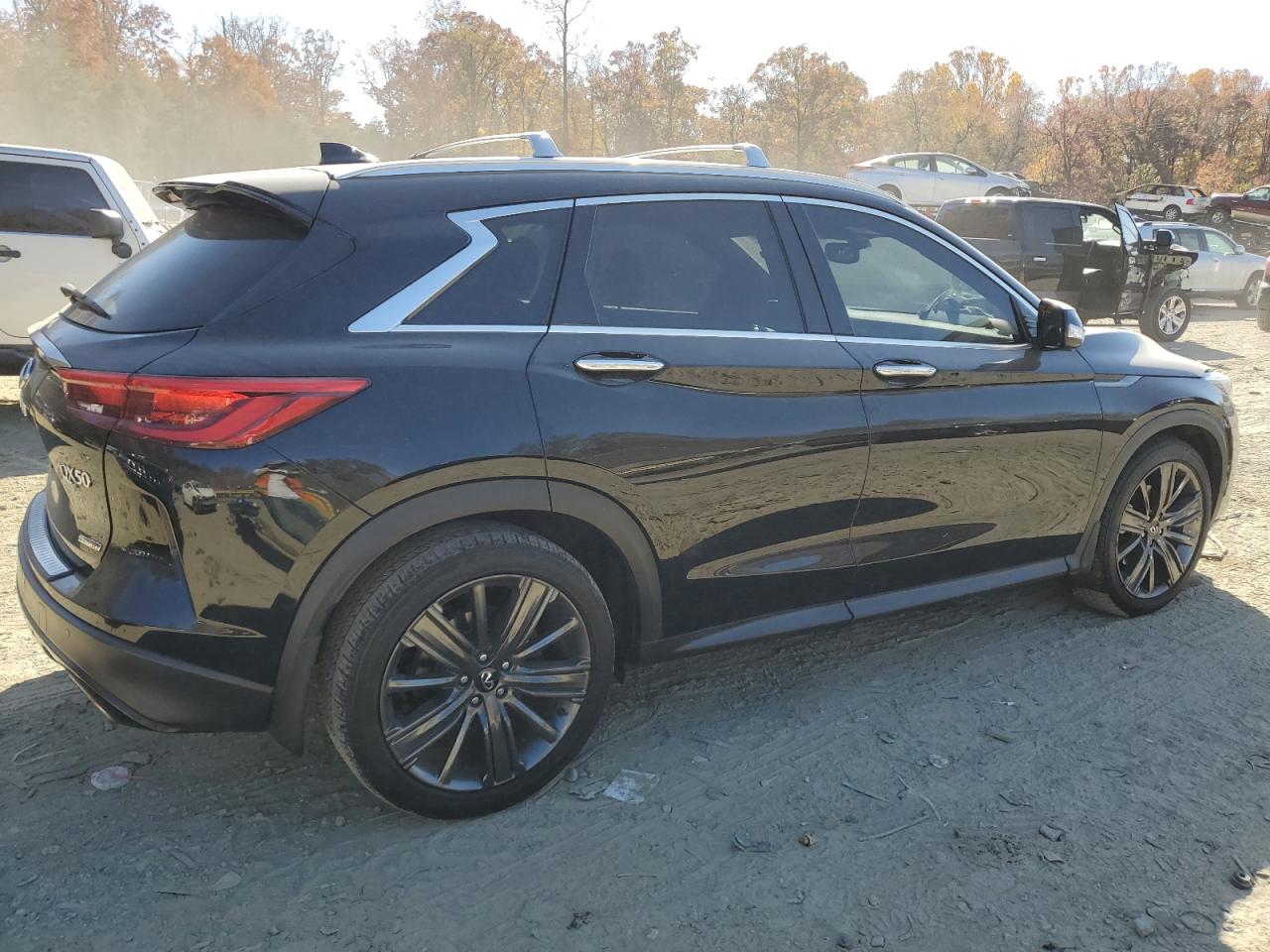 2020 Infiniti QX50 - Image 3
