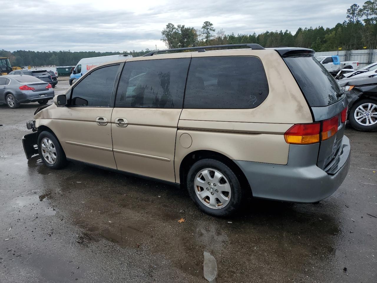 2002 Honda Odyssey - Image 2