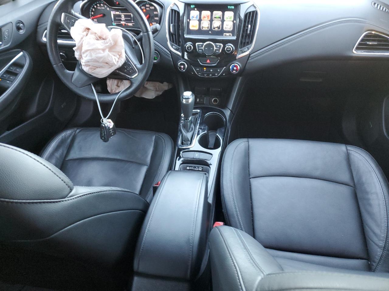 2018 Chevrolet Cruze - Image 8
