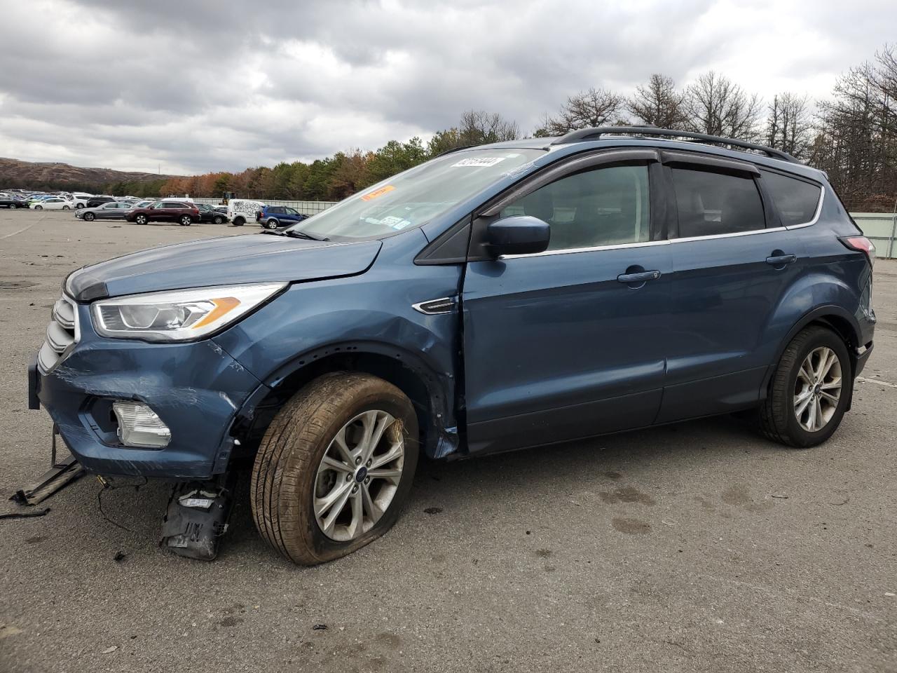 VIN 1FMCU9HD1JUC43674 2018 FORD ESCAPE no.1