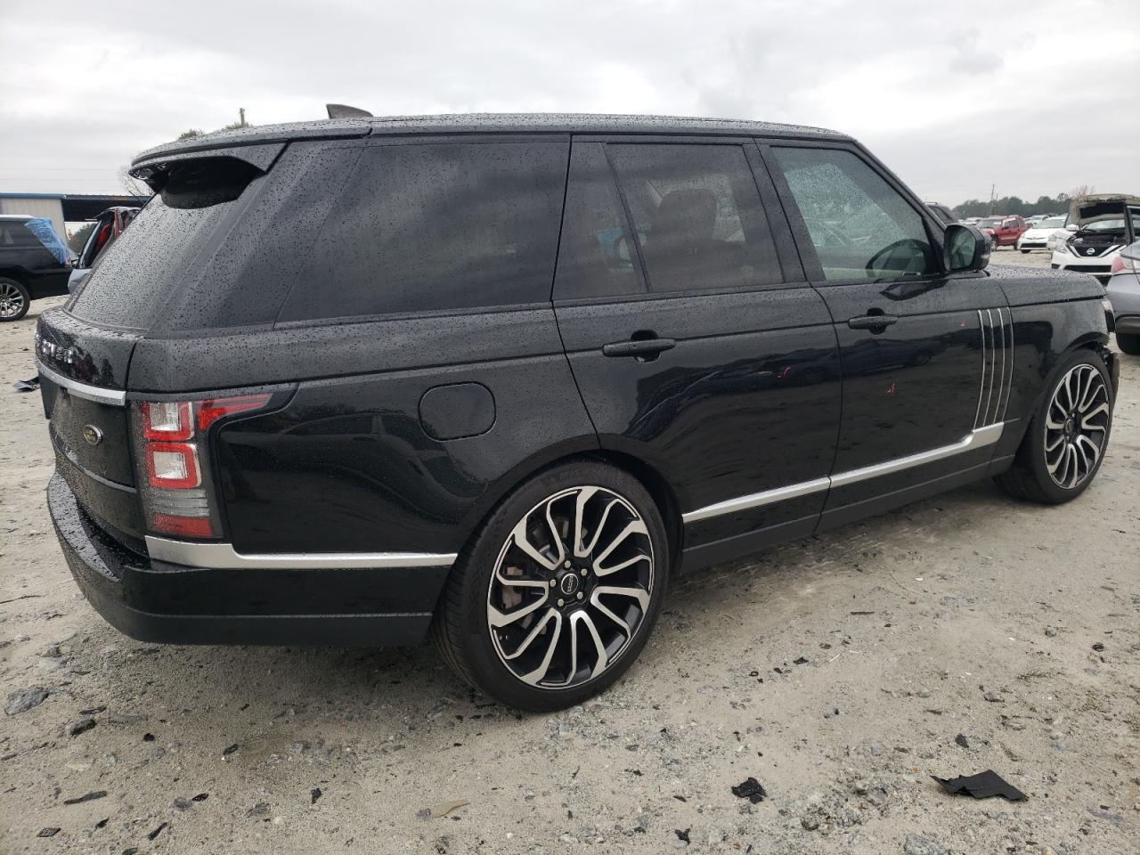 2017 Land Rover Range Rover - Image 3