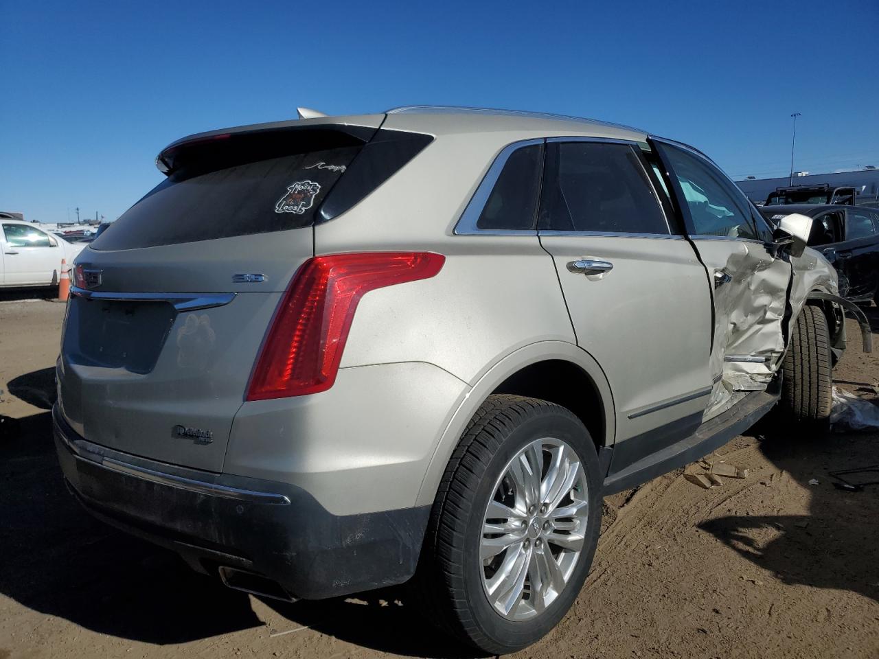 2017 Cadillac XT5 - Image 3