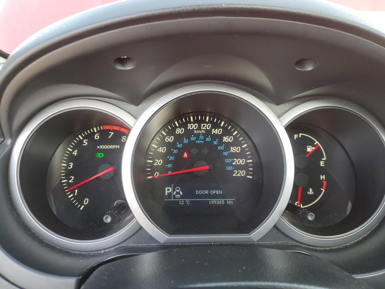 2010 Suzuki Grand Vitara - Image 9