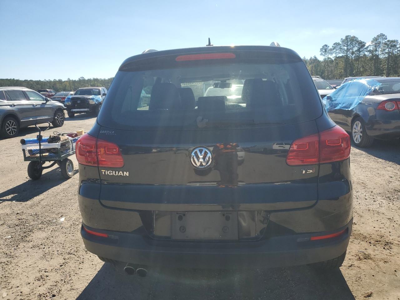 2016 Volkswagen Tiguan - Image 6