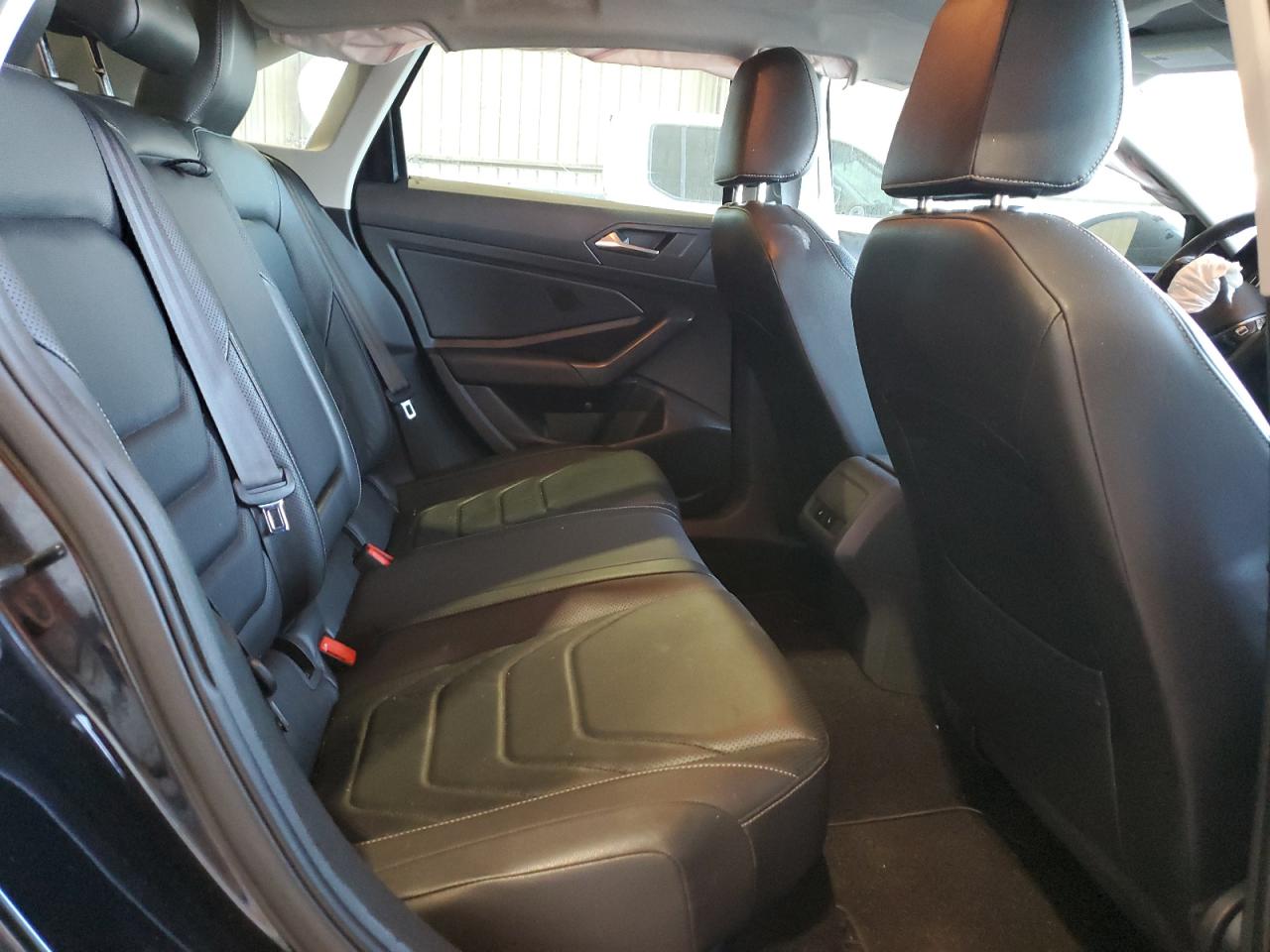 2021 Volkswagen Jetta - Image 10