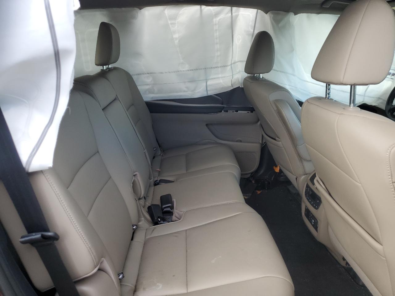 2019 Honda Pilot - Image 10