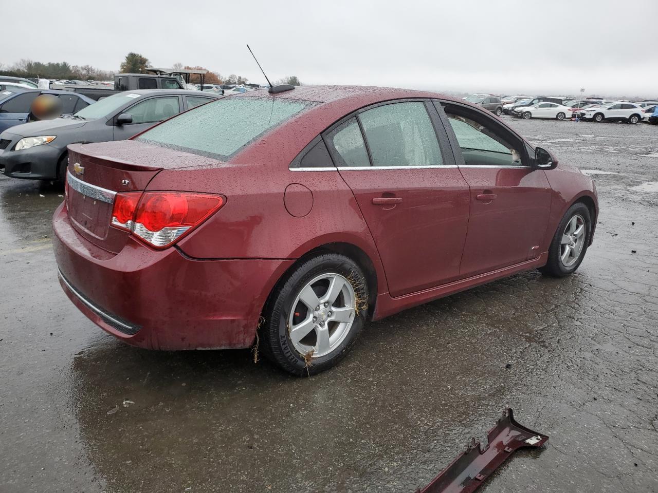 VIN 1G1PE5SB0G7197094 2016 CHEVROLET CRUZE no.3