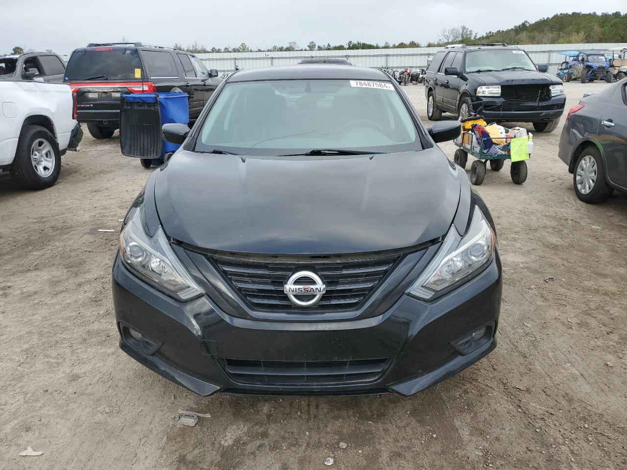 2018 Nissan Altima - Image 5