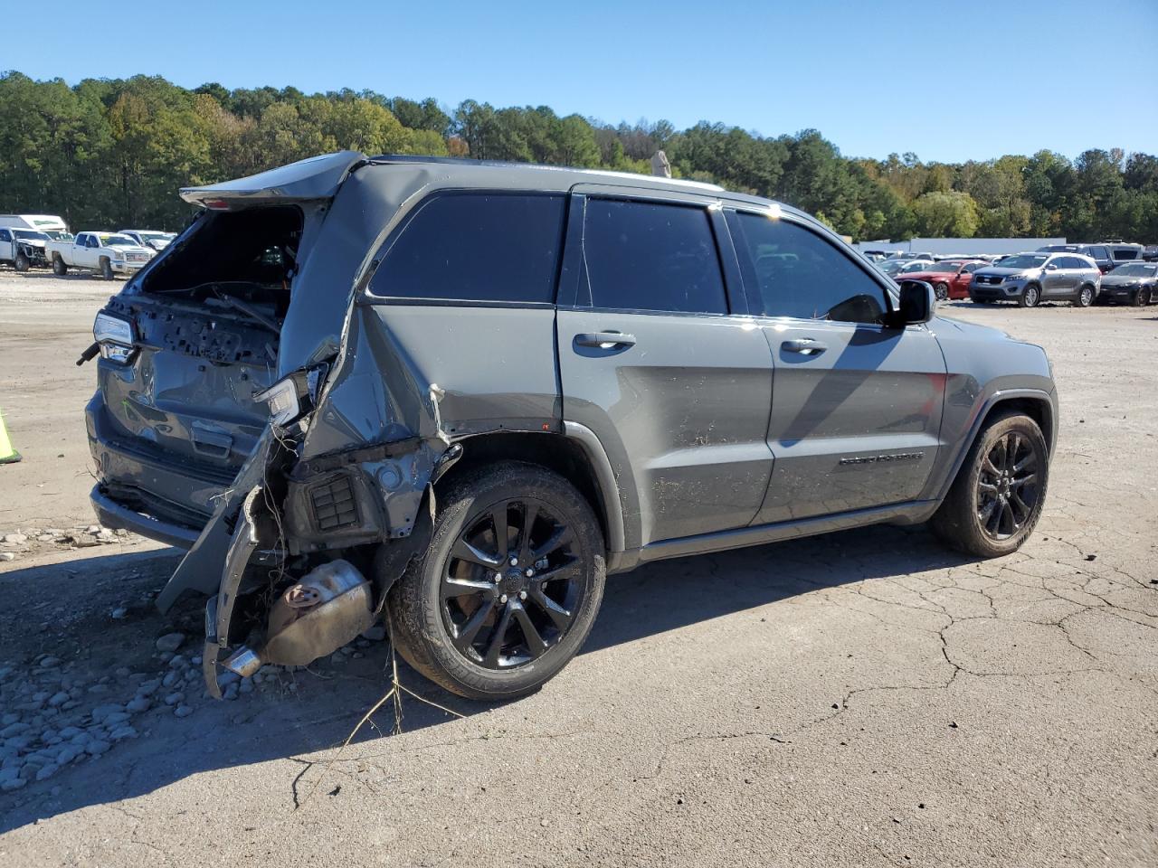2020 Jeep Grand Cherokee - Image 3
