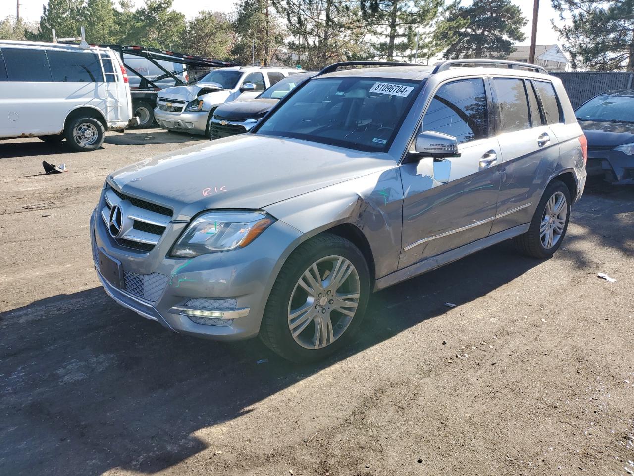 VIN WDCGG8JB0DG137990 2013 MERCEDES-BENZ GLK-CLASS no.1