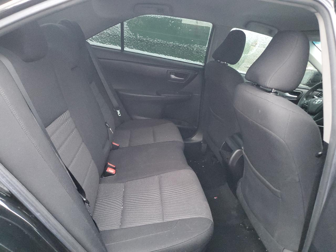 2016 Toyota Camry - Image 11