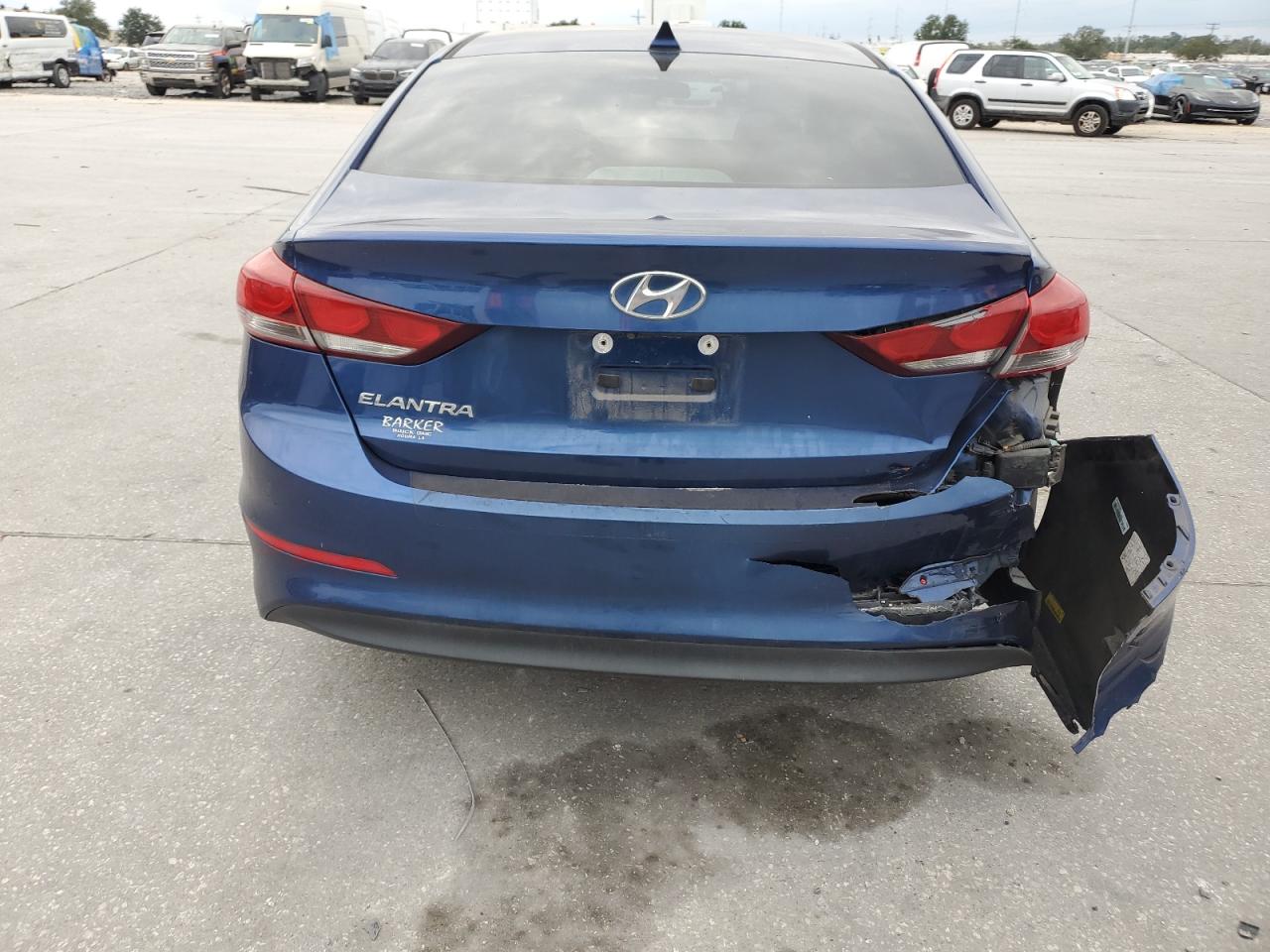 2018 Hyundai Elantra - Image 6