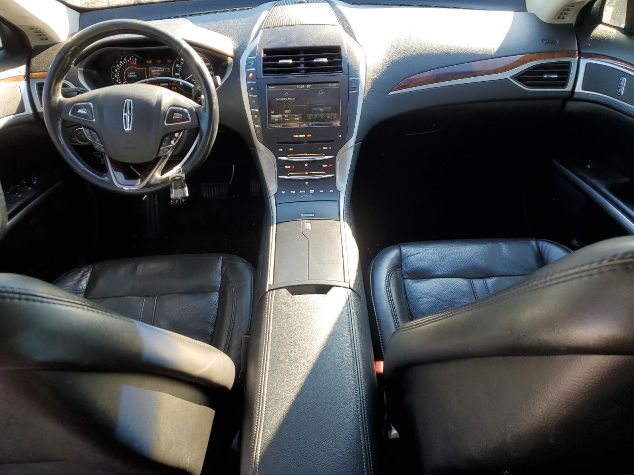 2016 Lincoln MKZ - Image 8