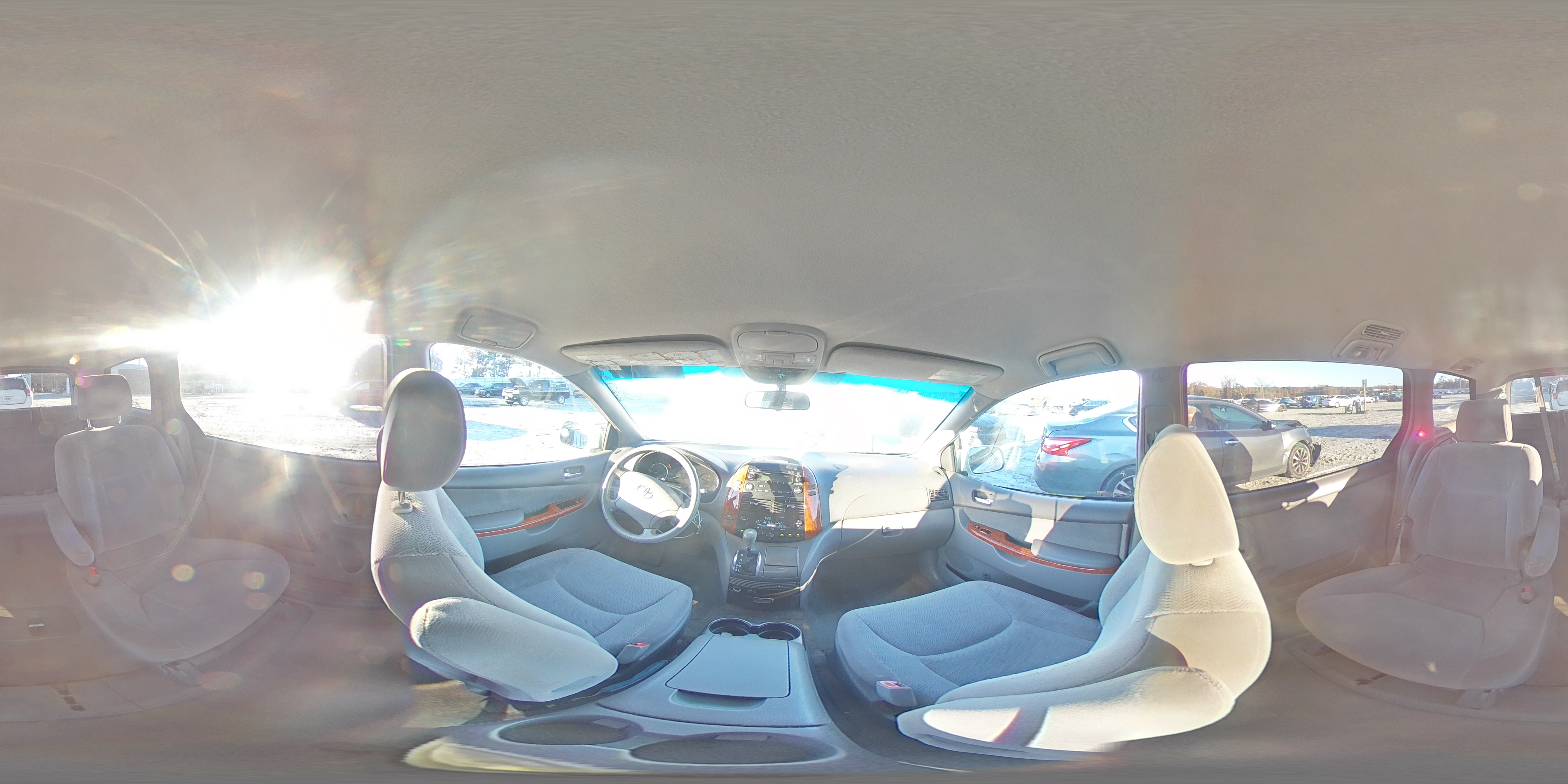 2007 Toyota Sienna - Image 13