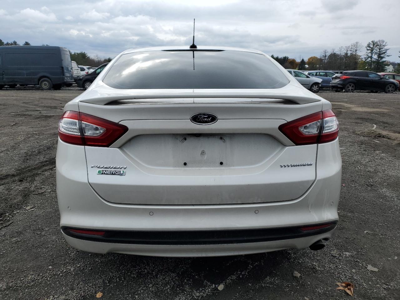 VIN 3FA6P0SU8GR265531 2016 FORD FUSION no.6