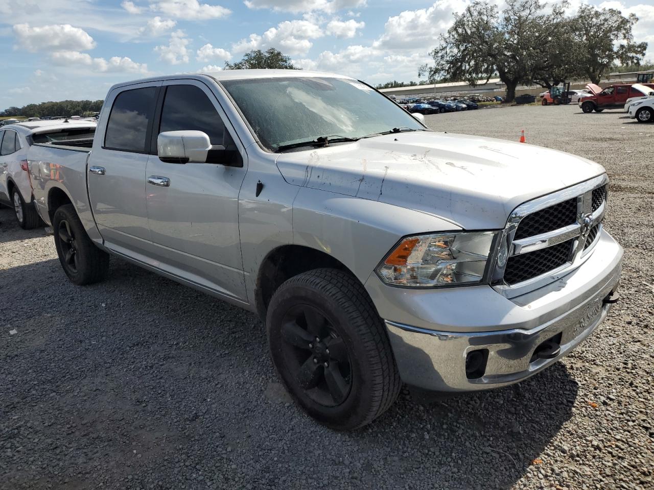 VIN 1C6RR7LT9HS807085 2017 RAM 1500 no.4