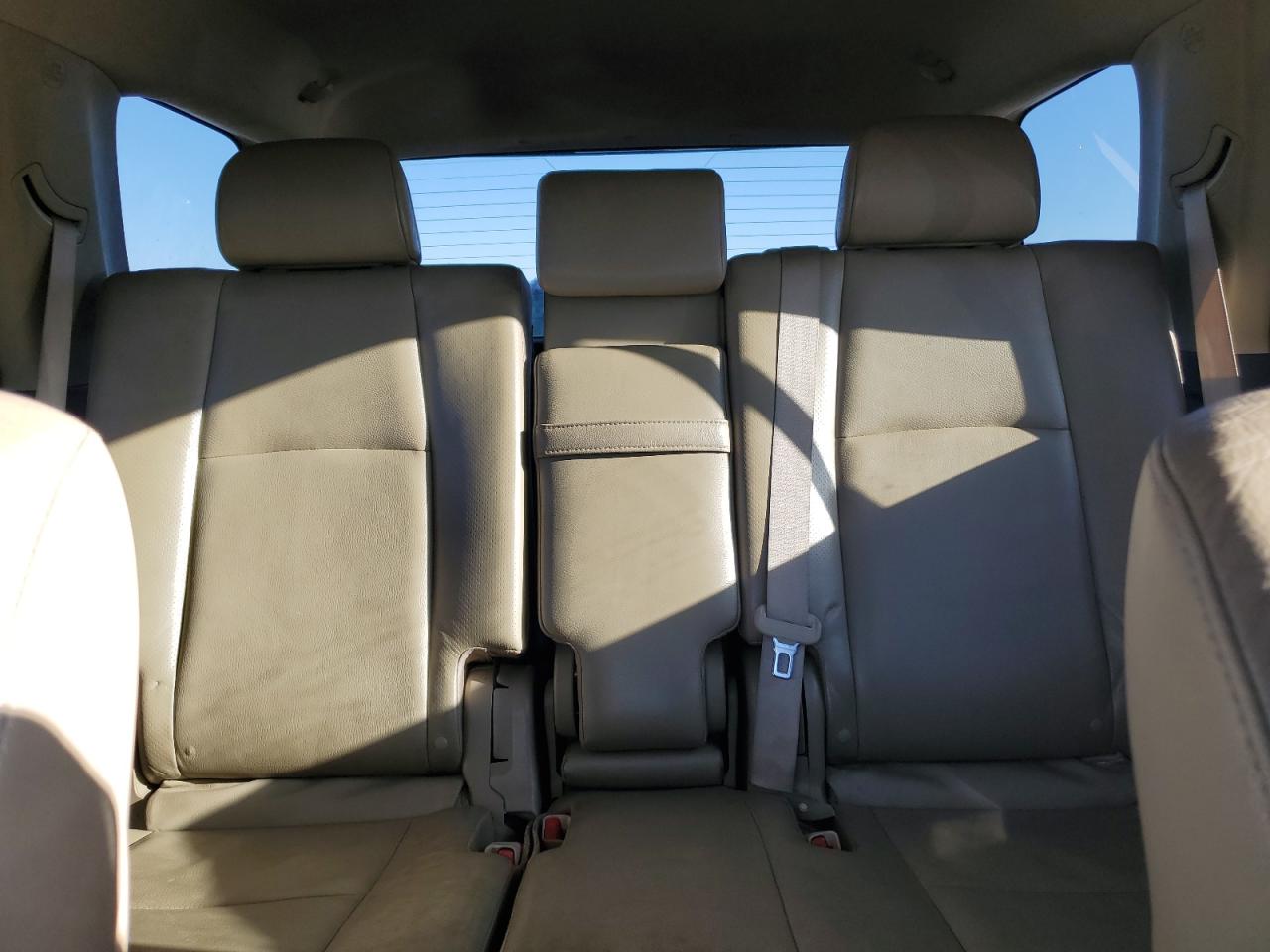 2011 Toyota 4Runner - Image 10