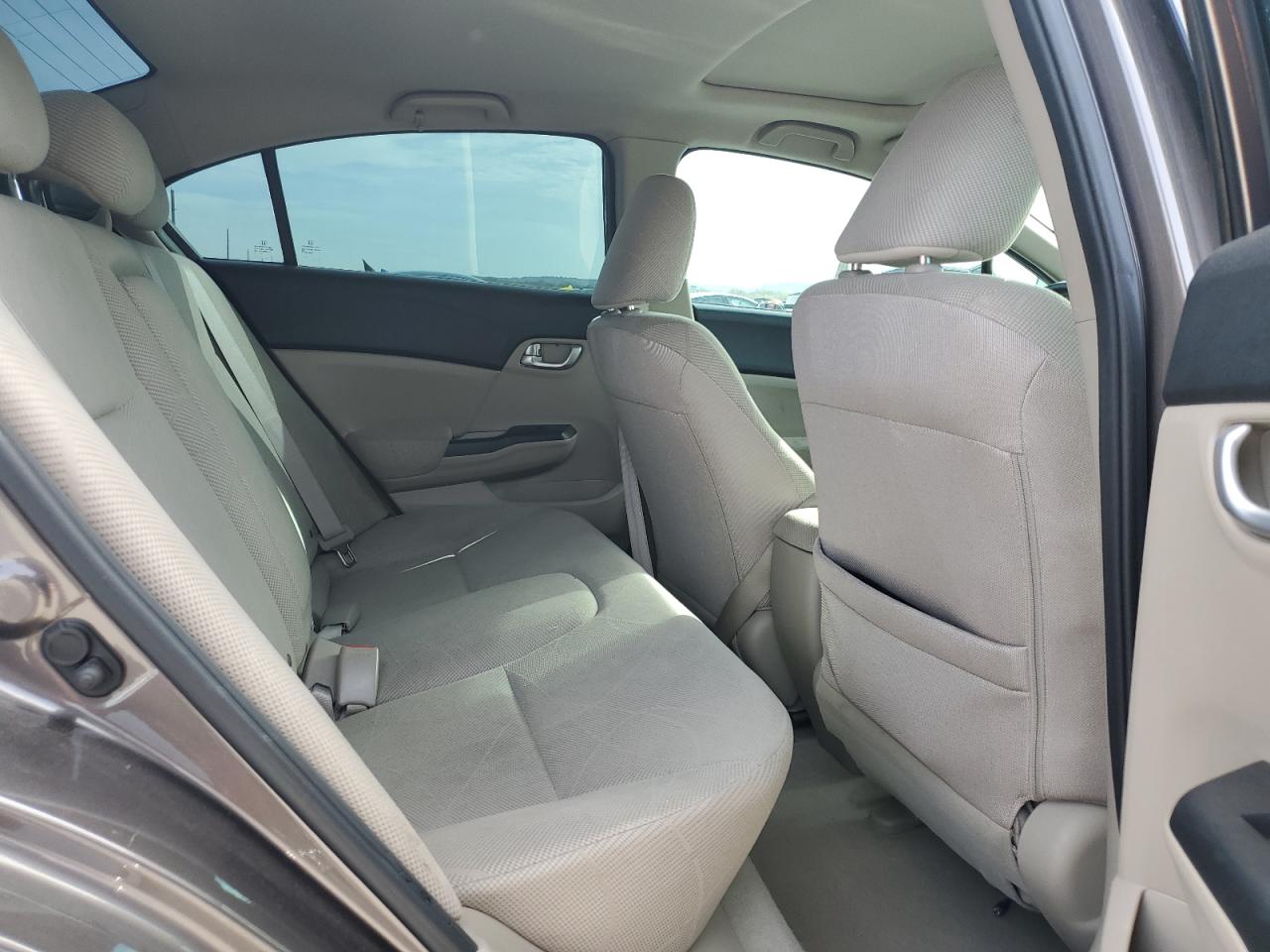 2012 Honda Civic - Image 10