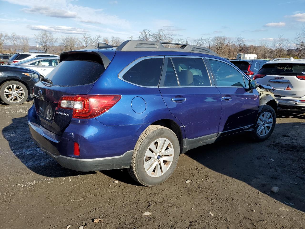 2016 Subaru Outback - Image 3