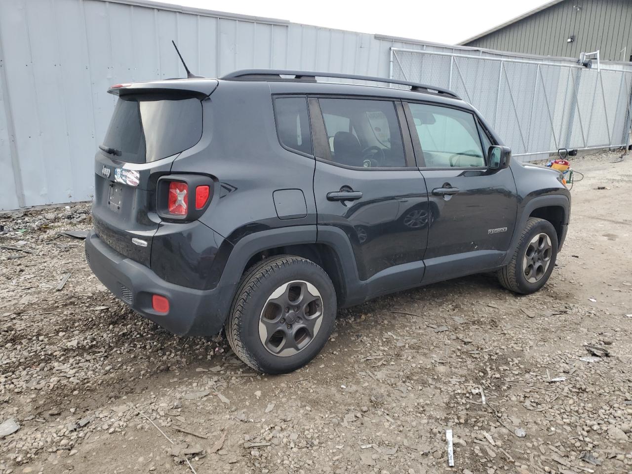 VIN ZACCJBBH0FPB65487 2015 JEEP RENEGADE no.3