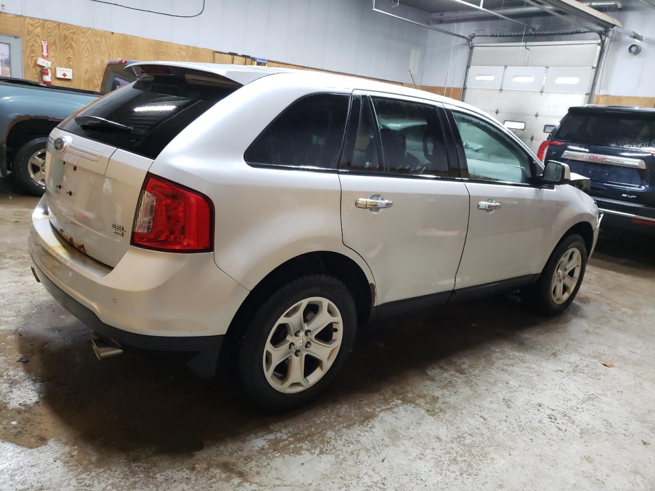 2011 Ford Edge - Image 3