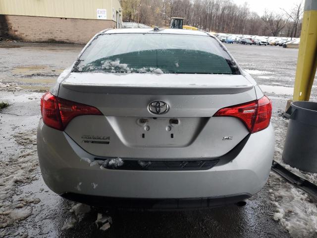  TOYOTA COROLLA 2017 Silver