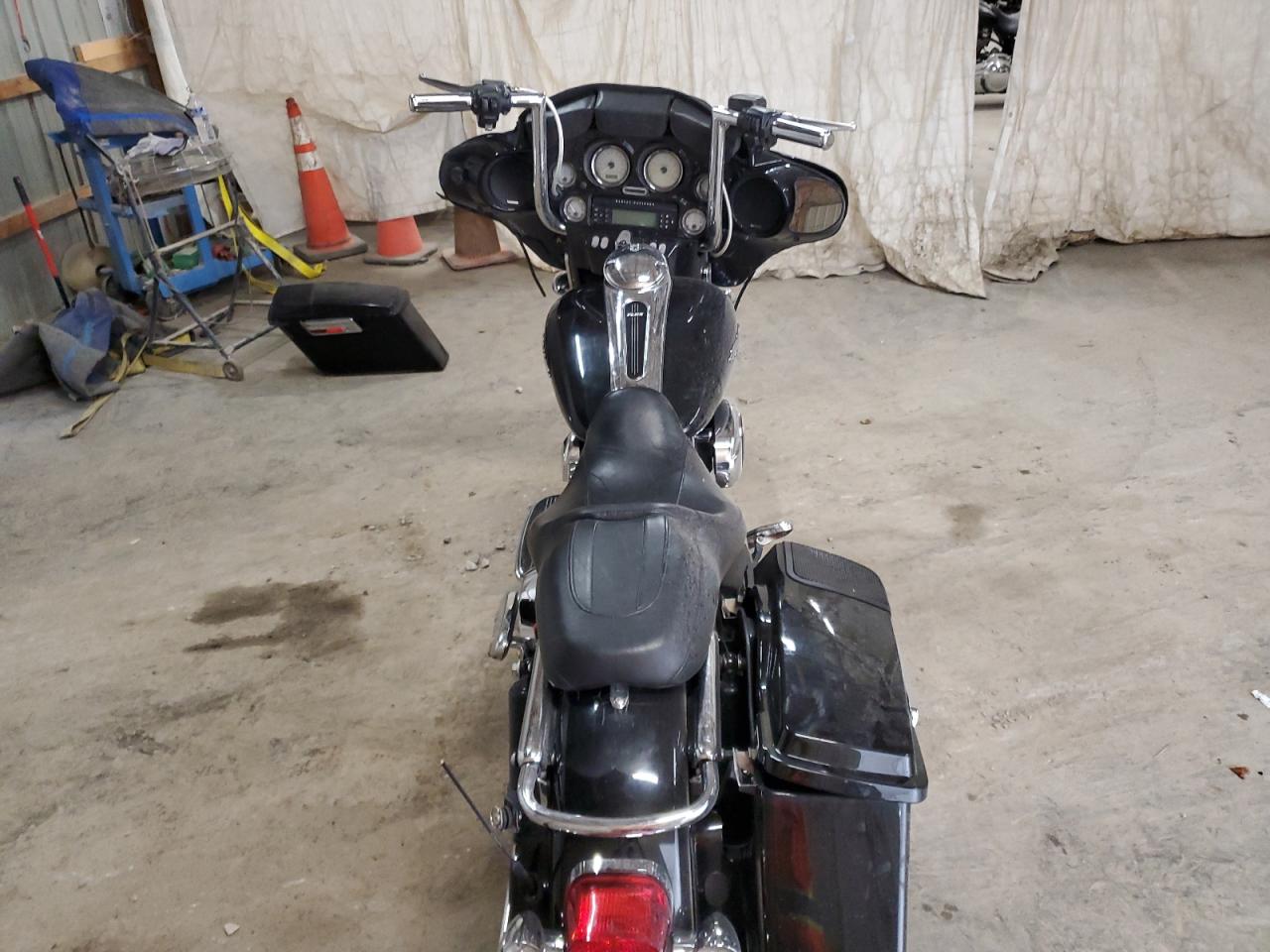 2008 Harley-Davidson Flhx VIN: 1HD1KB4148Y700631 Lot: 79395534