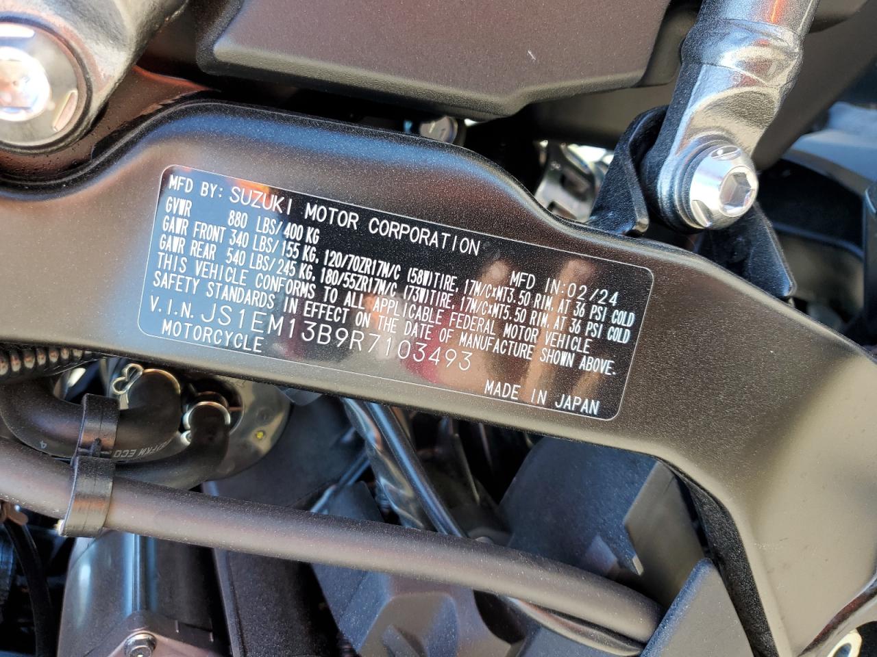 2024 Suzuki Gsx800 F VIN: JS1EM13B9R7103493 Lot: 82316544