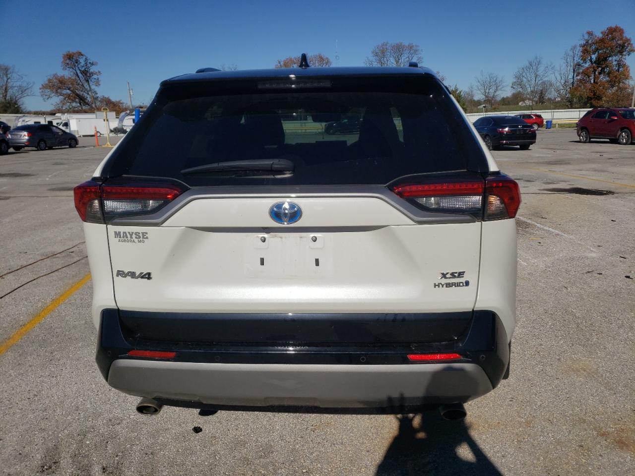 2022 Toyota RAV 4 - Image 6