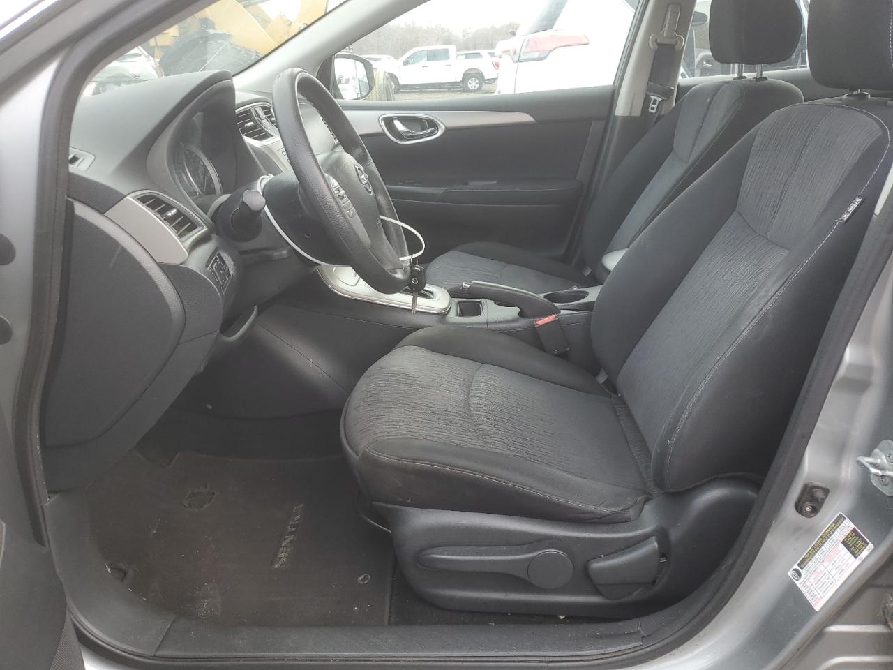 2014 Nissan Sentra - Image 7