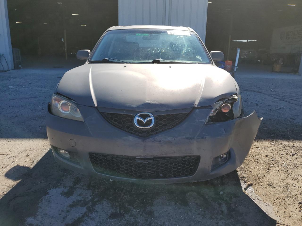2009 Mazda 3 - Image 5