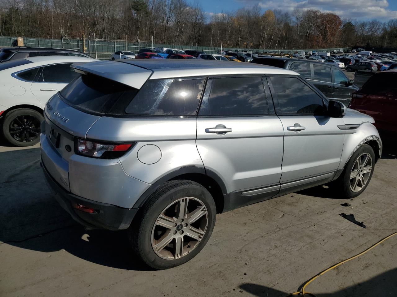 2013 Land Rover Range Rover - Image 3