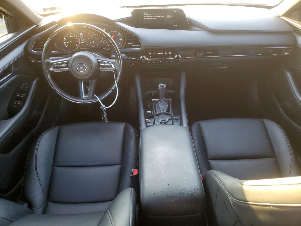 2021 Mazda 3 - Image 8