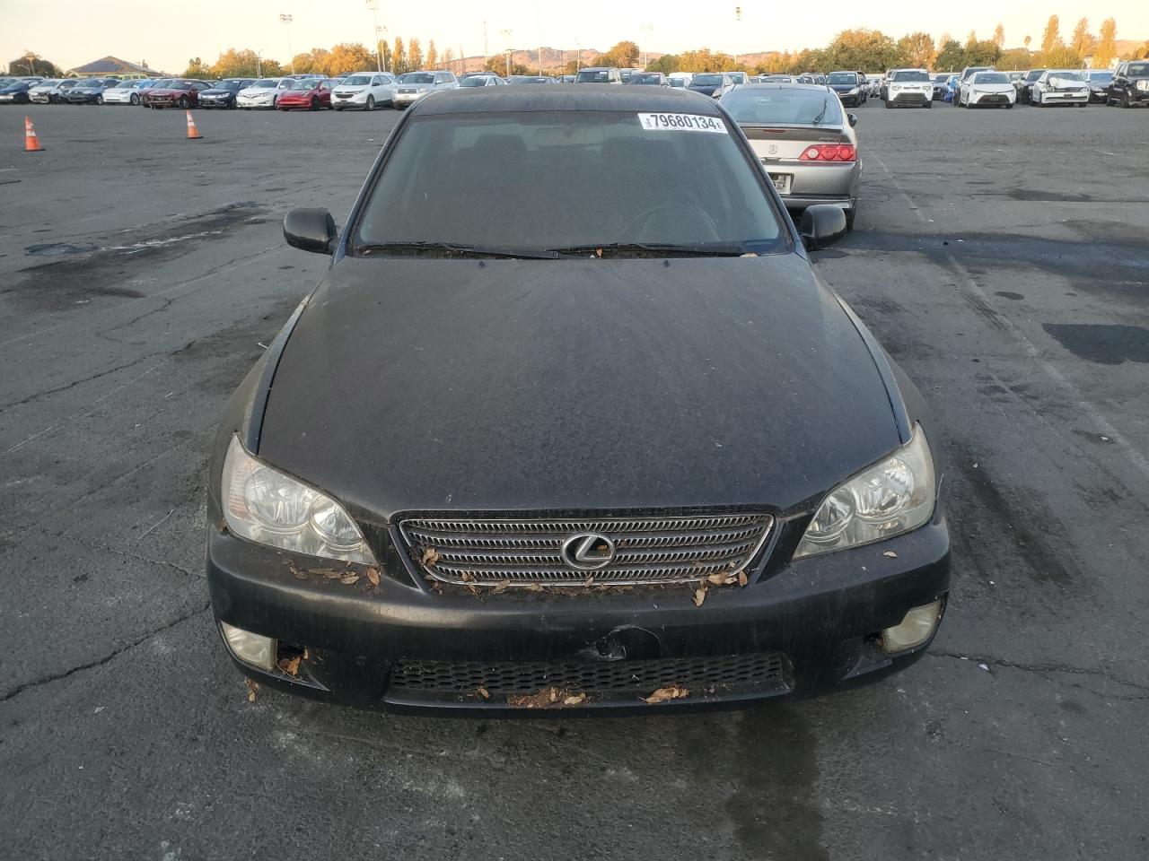 2001 Lexus IS - Image 5