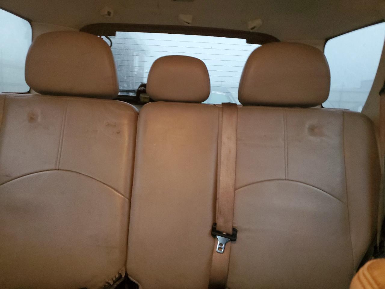 2010 Mercury Mariner - Image 10