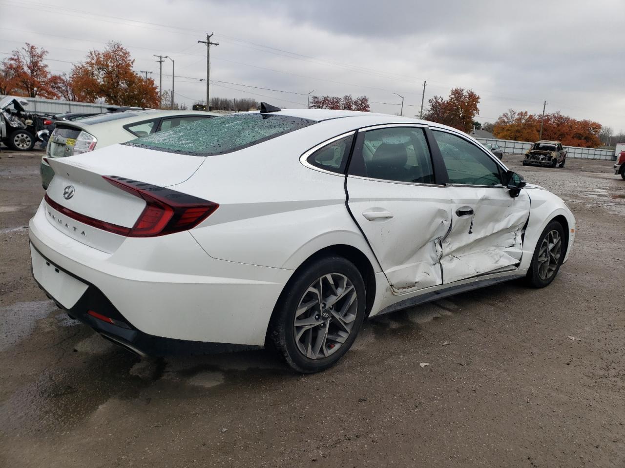 2021 Hyundai Sonata - Image 3