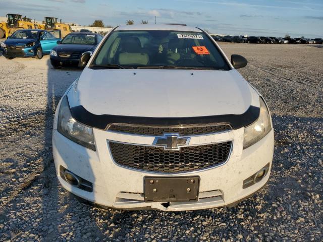 Sedans CHEVROLET CRUZE 2012 Biały