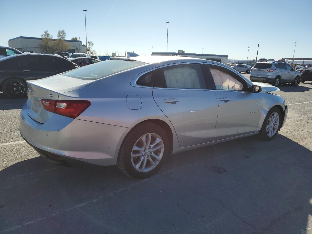 2017 Chevrolet Malibu - Image 3